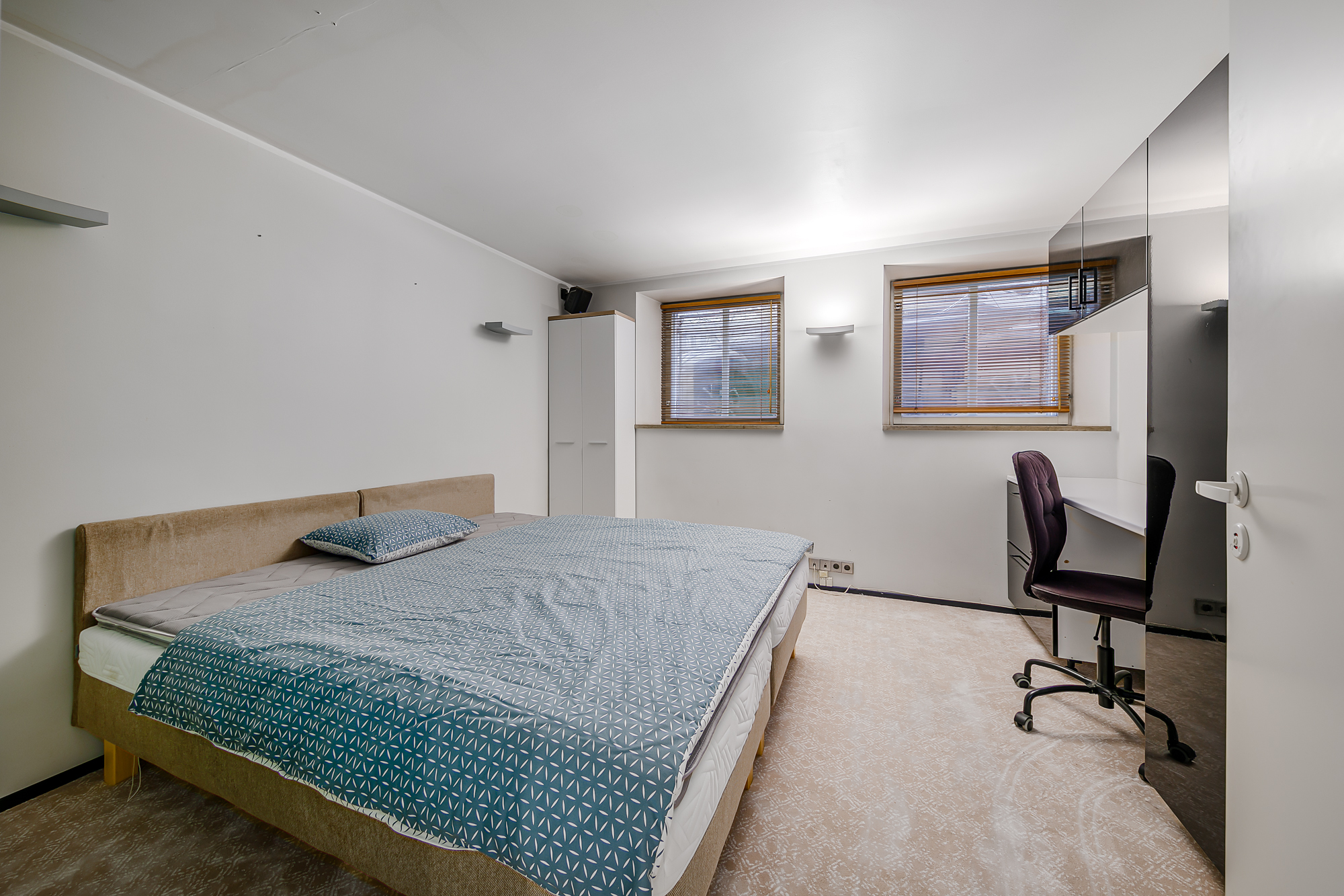 Historic Apartment in Old Town